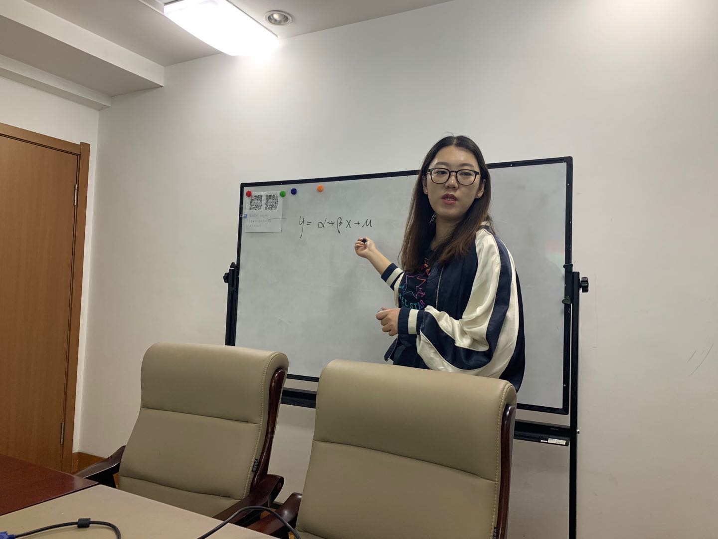 yl23455永利官网博士生沙龙2019-06(总第6期)简报图片.jpg yl23455永利官网博士生沙龙2019-06(总第6期)简报图片.jpg